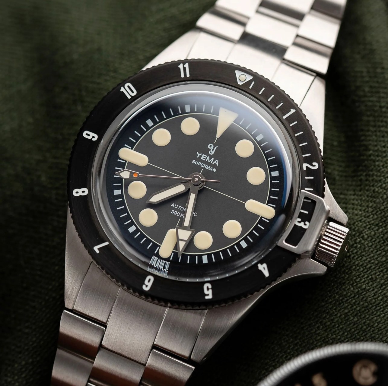 yema superman maxi dial