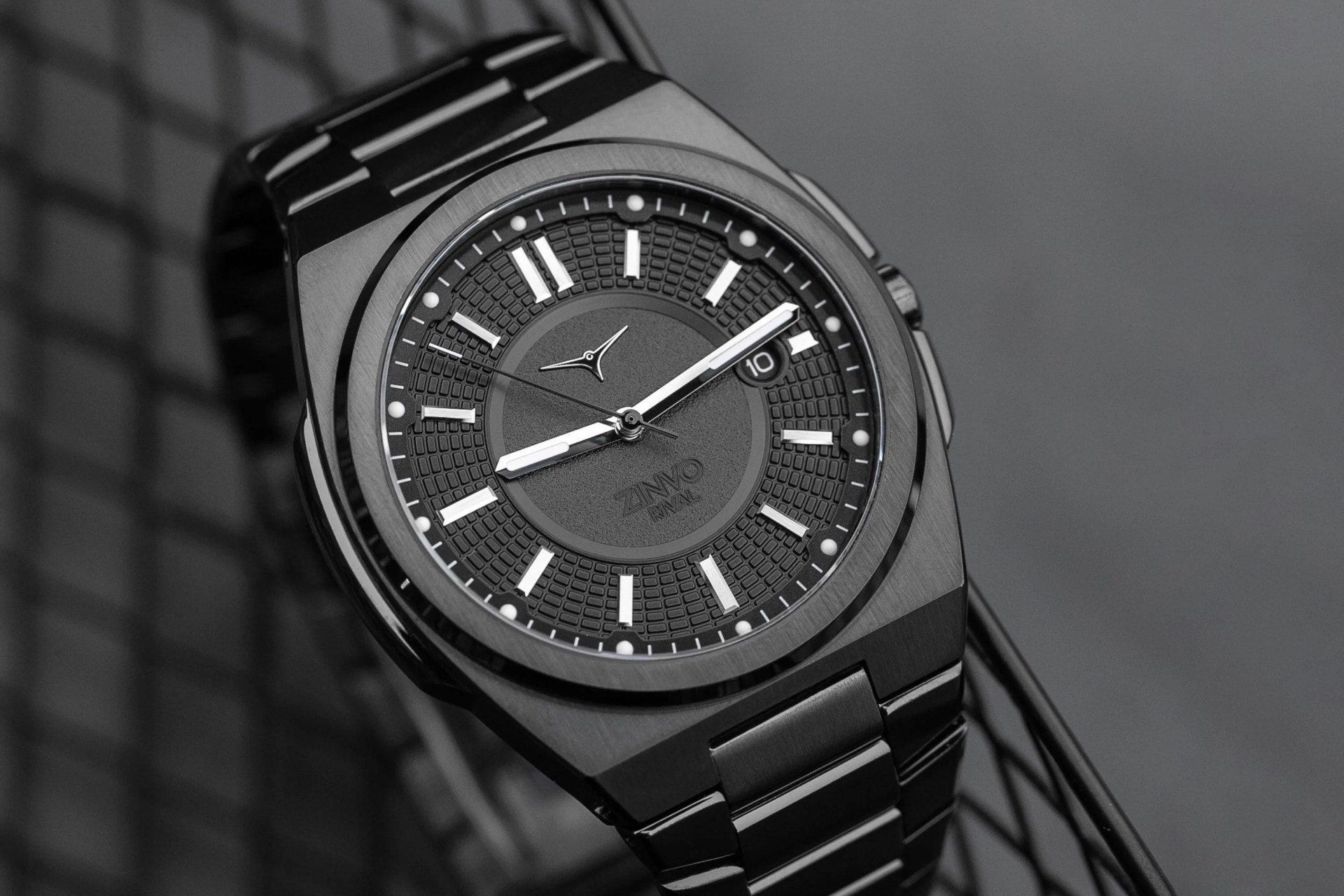 zinvo rebel black watch