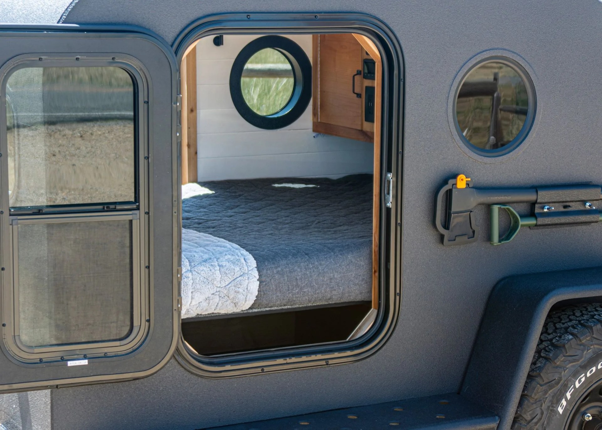 ns1 camping trailer