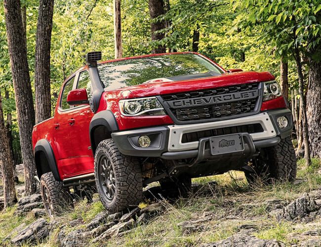 2019 chevrolet colorado zr2 bison gear patrol lead feature