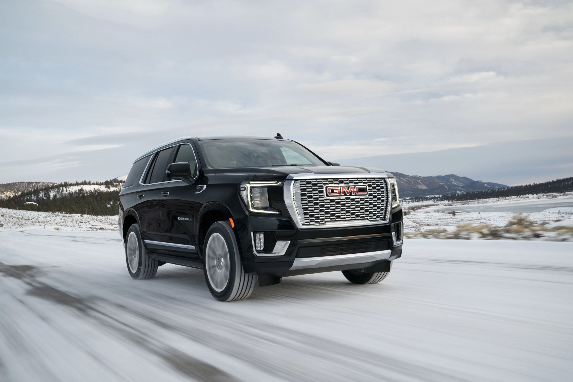 gmc yukon denali 2021