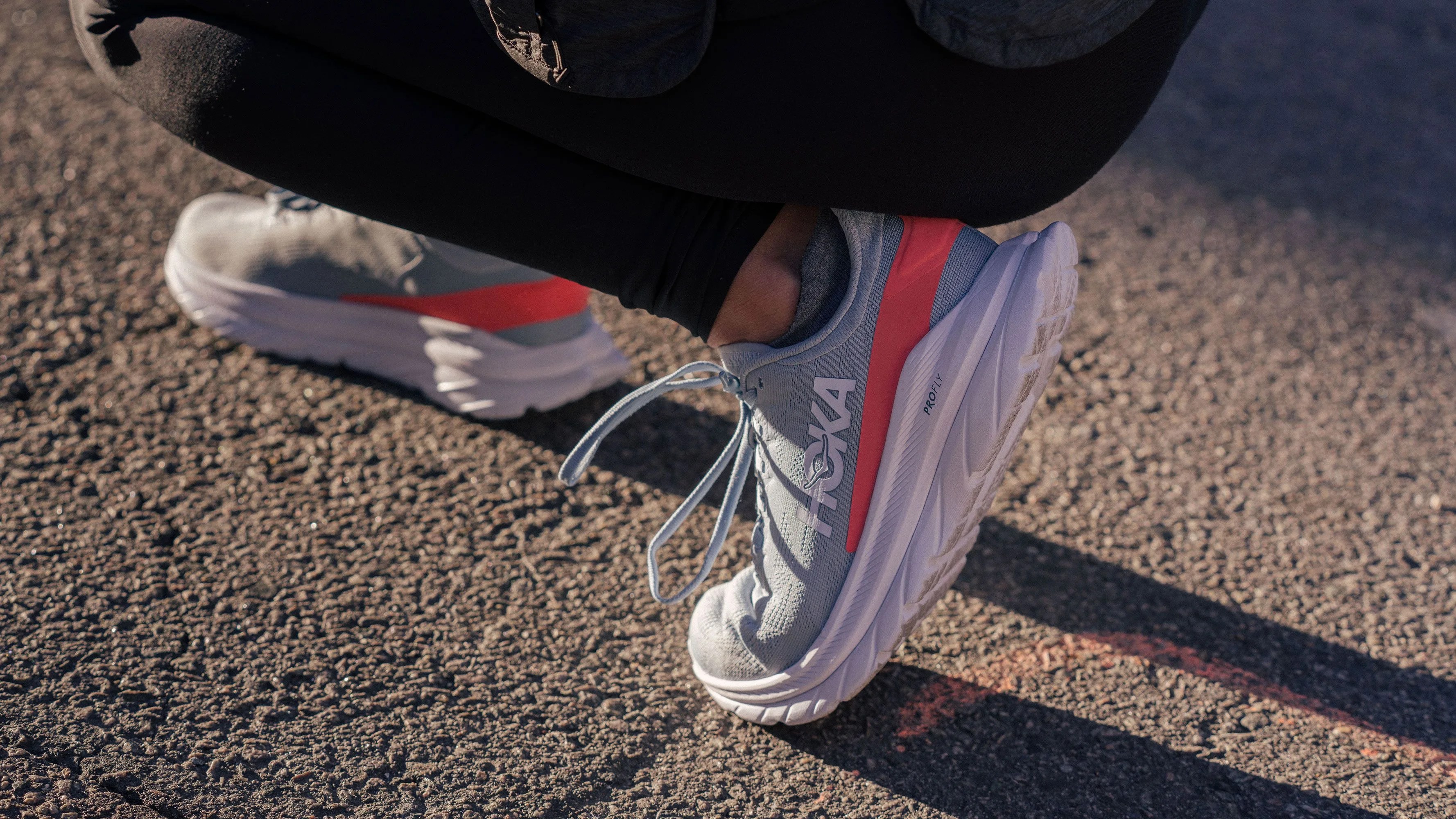 hoka one one aisha