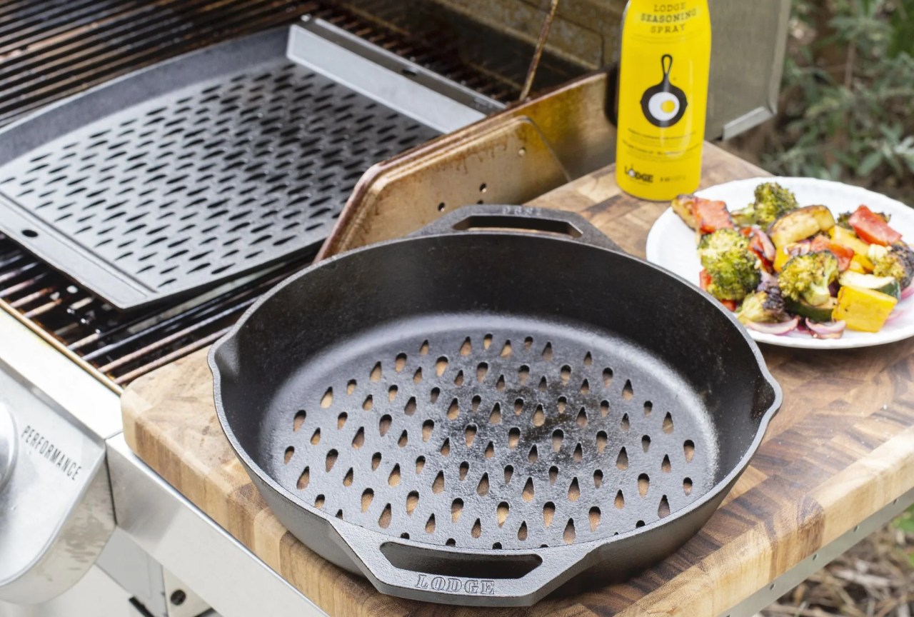 lodge cast iron grilling