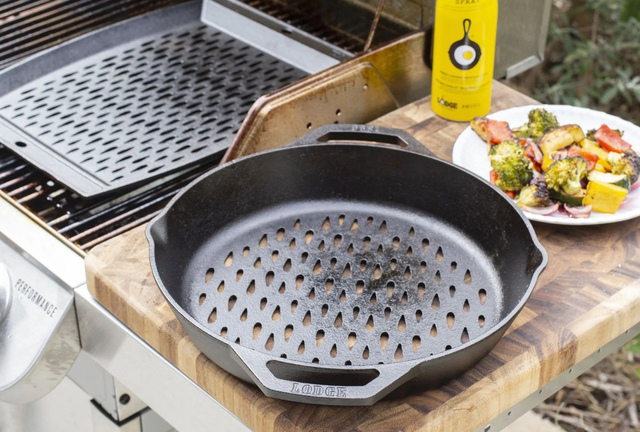 lodge cast iron grilling