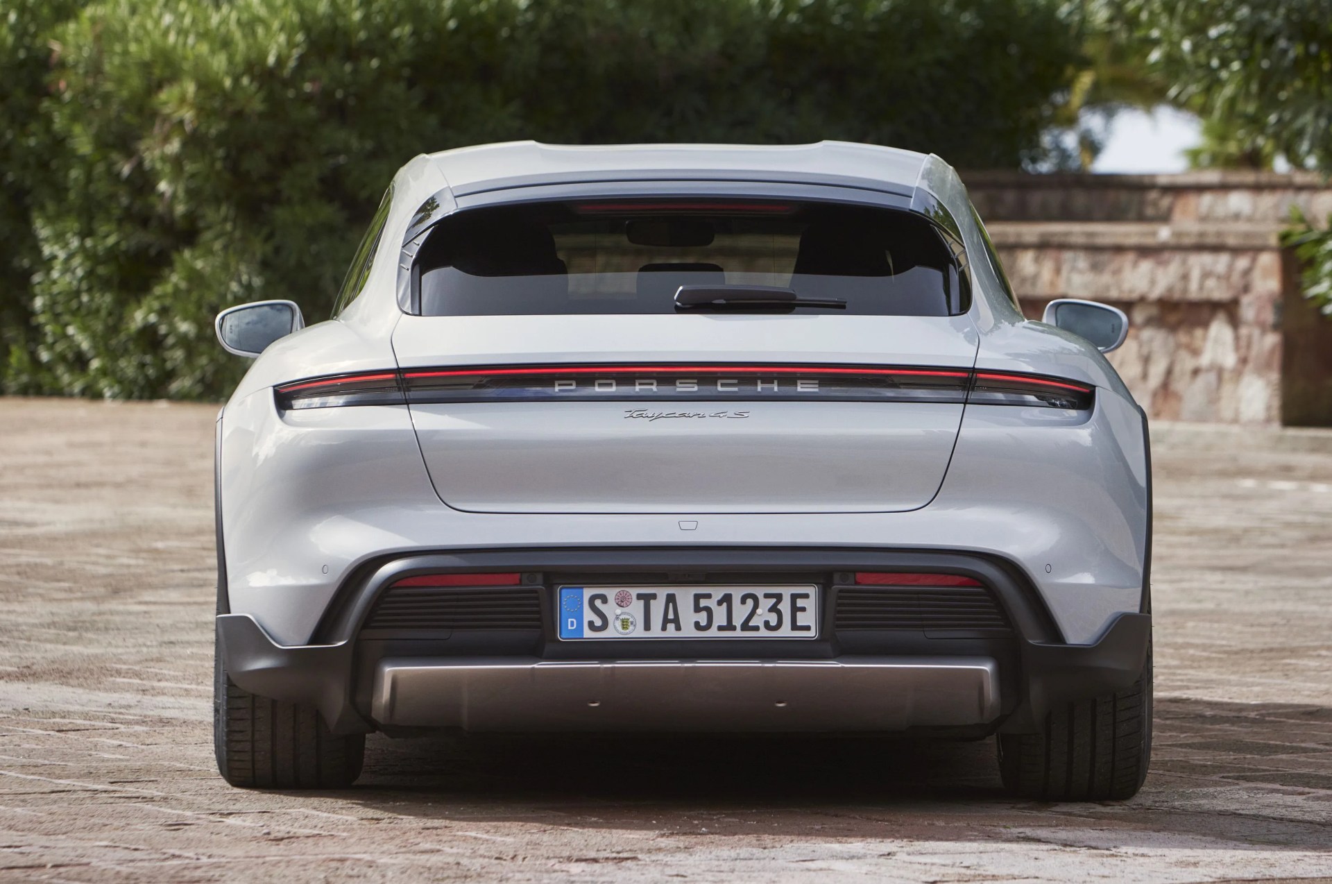 porsche taycan cross turismo 2021