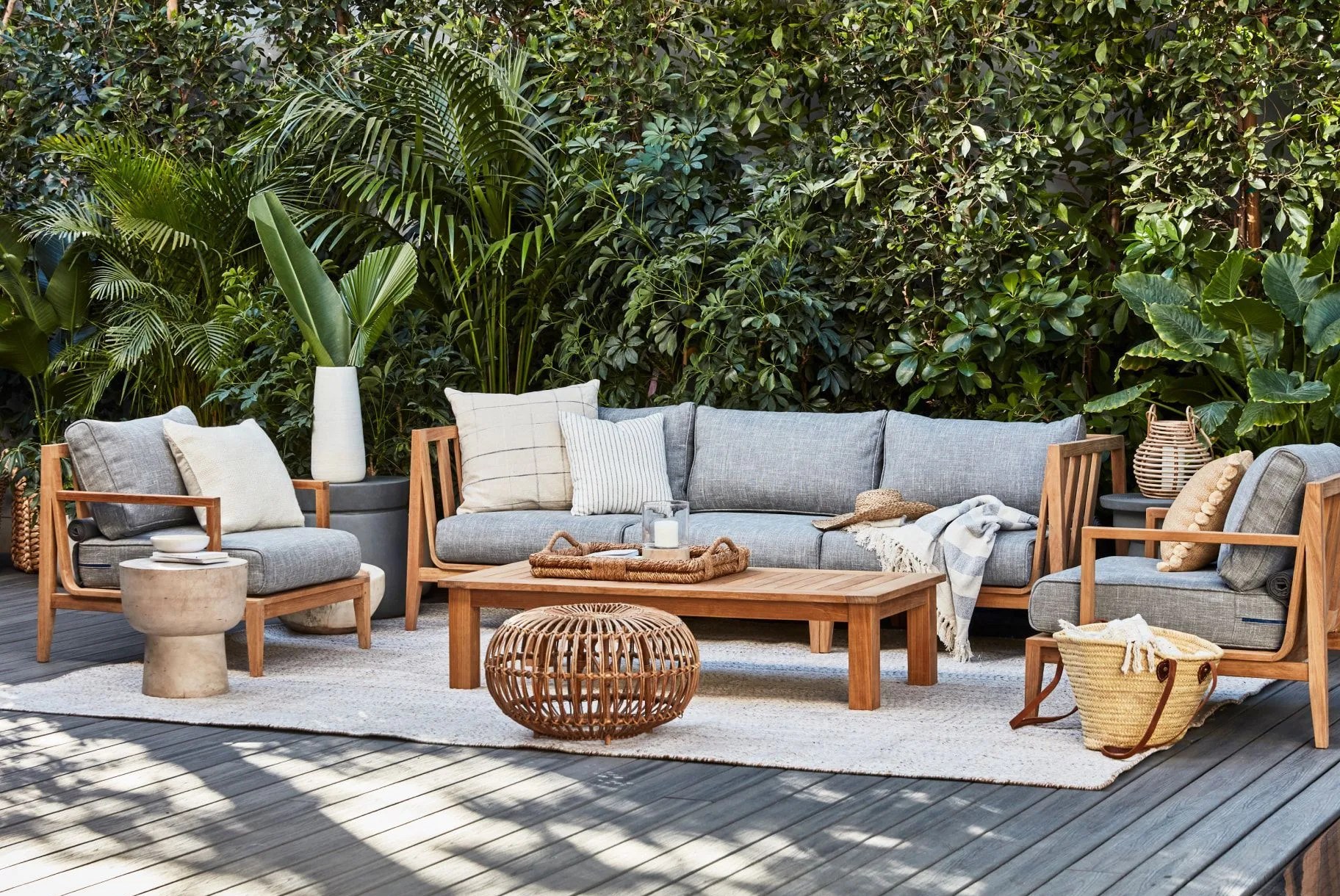 outer teak