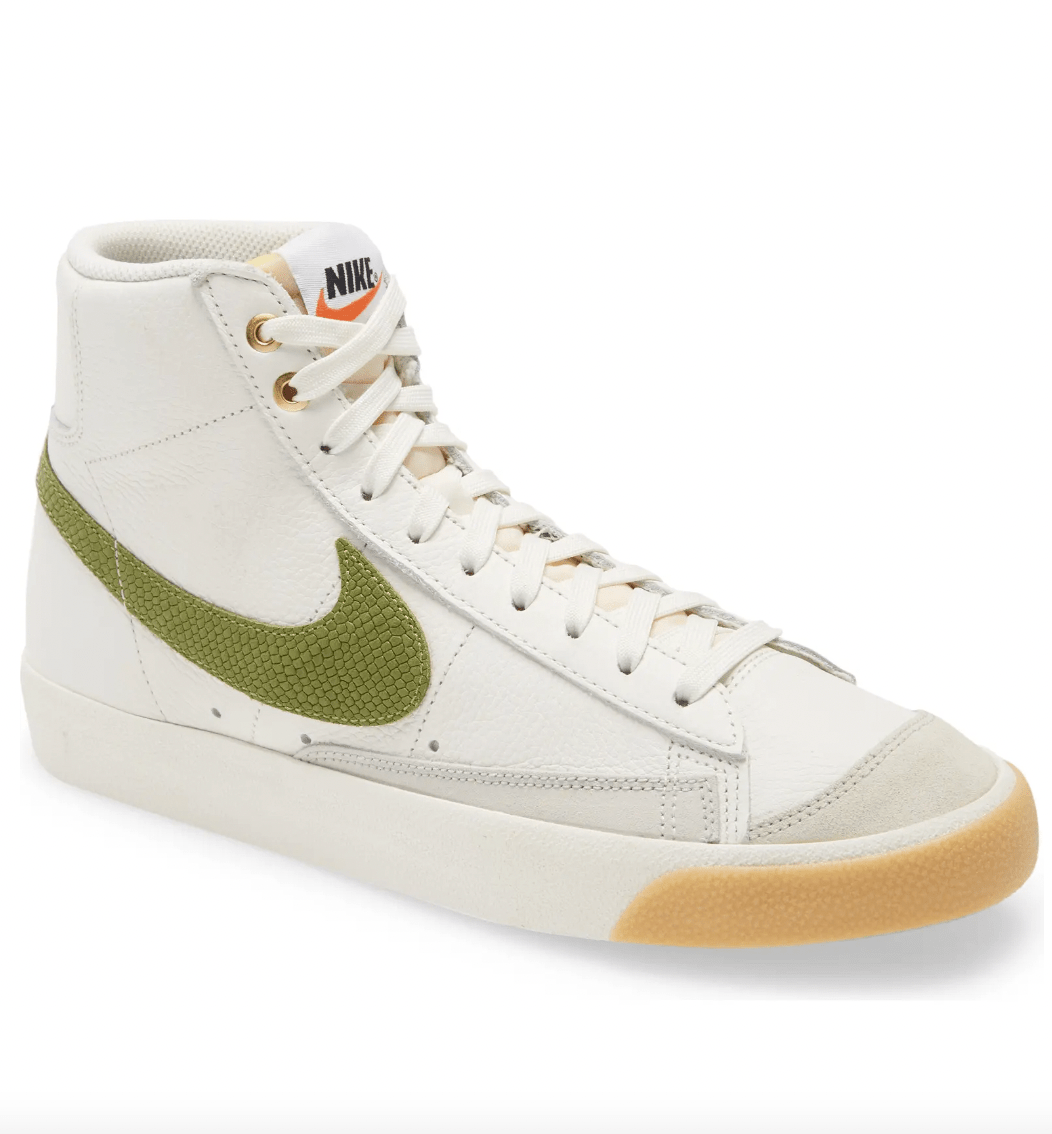 nike blazer mid