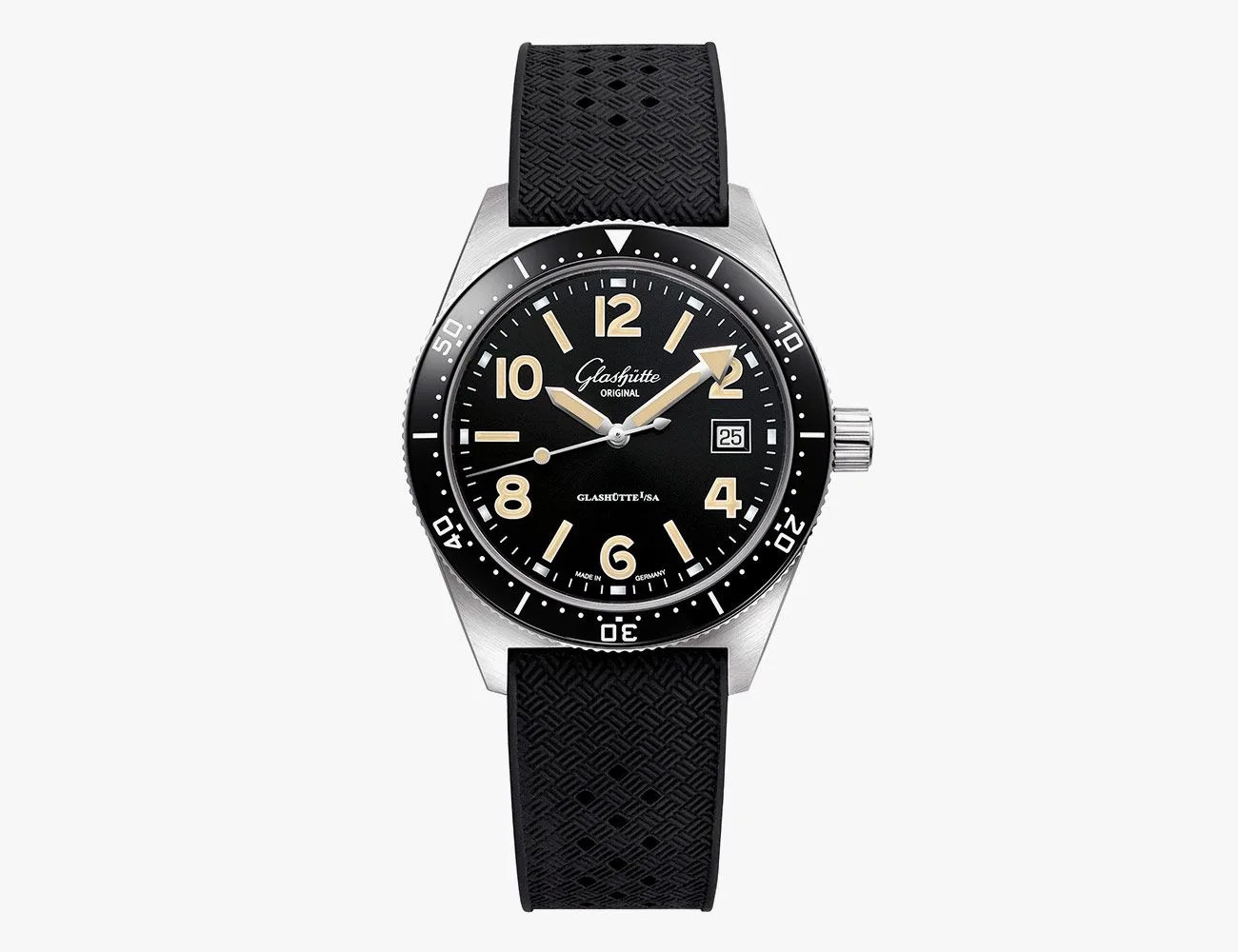 seaq watch in black