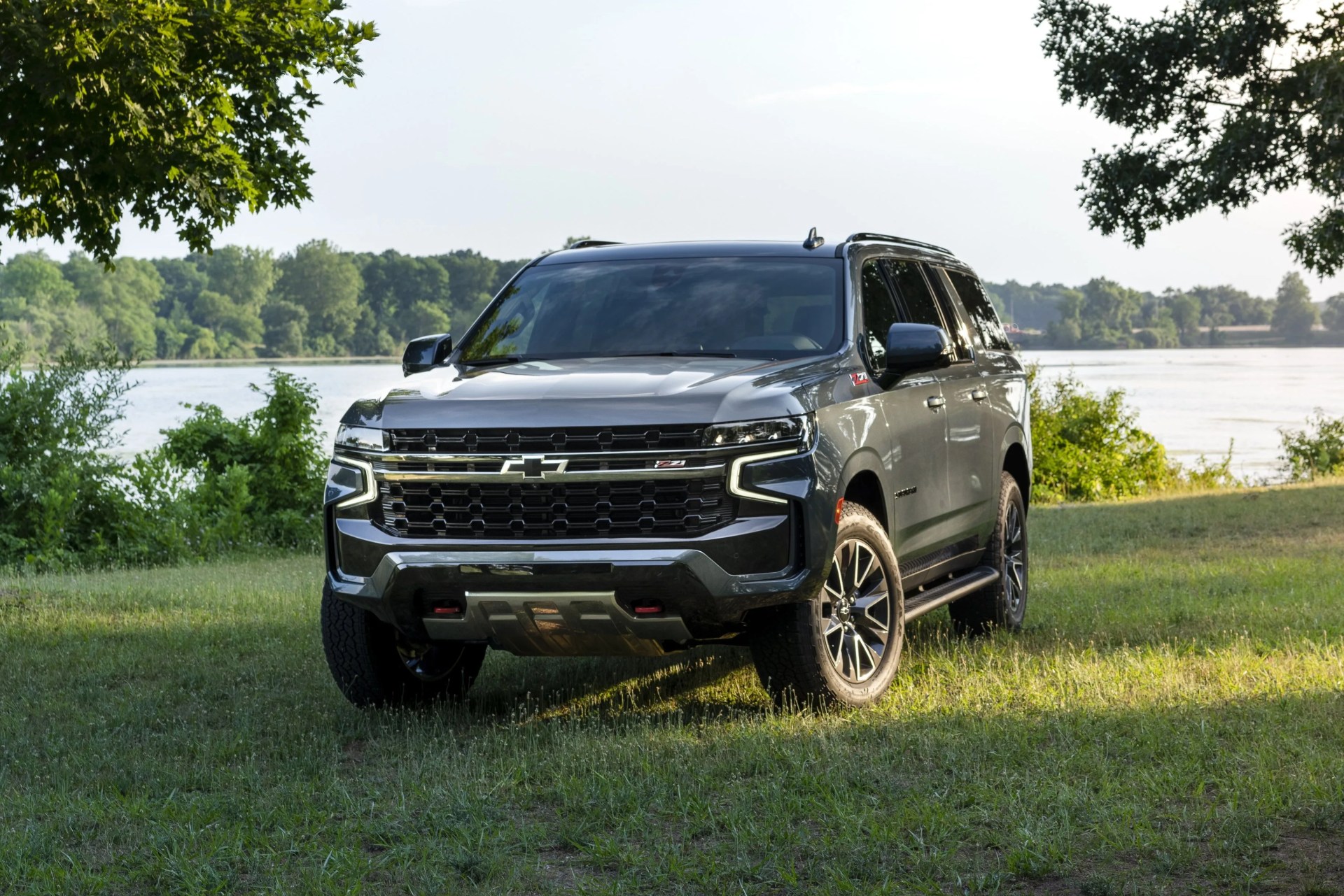 2021 chevrolet suburban z71