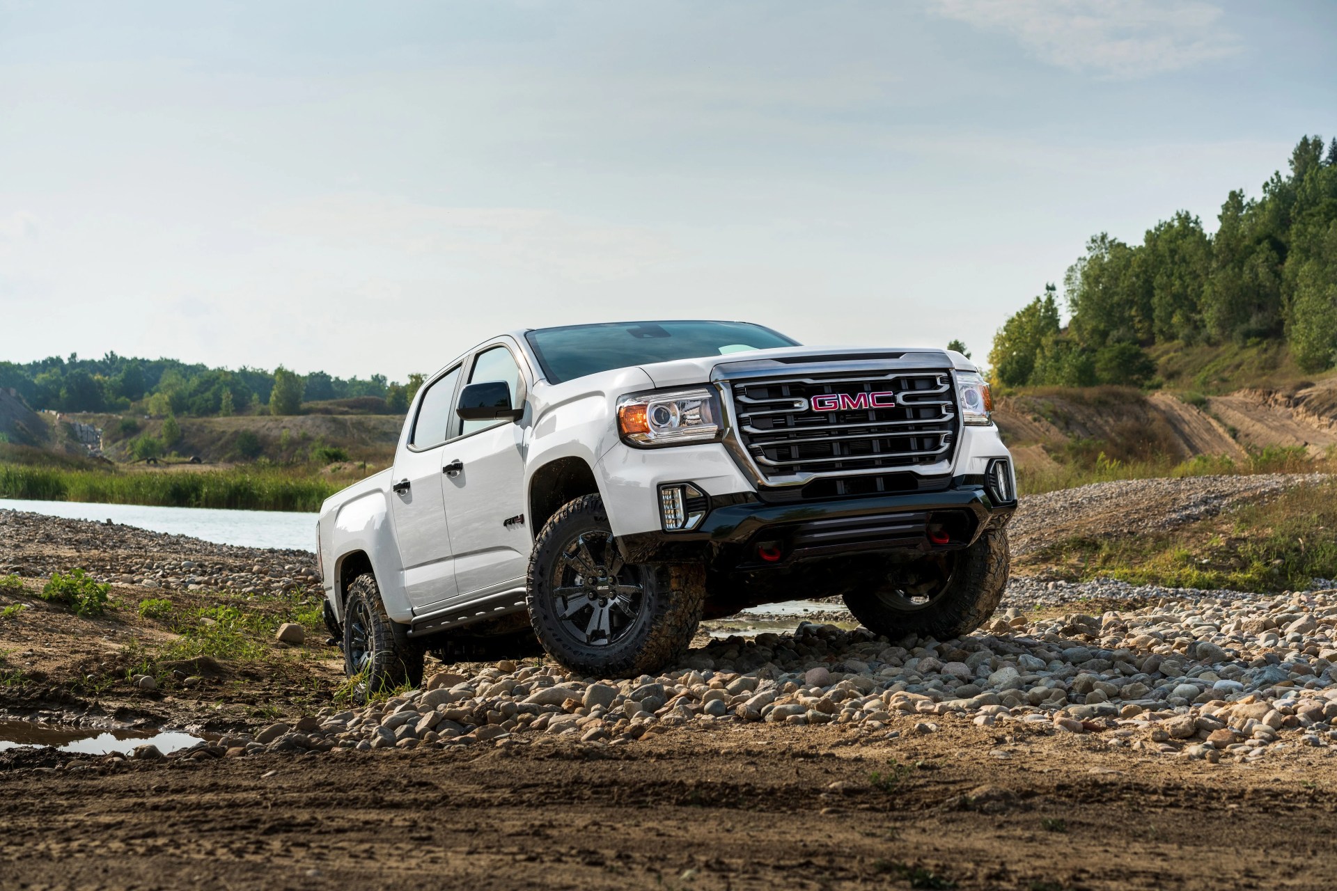 2021 gmc canyon at4 off road performance edition takes canyon’s capability to a higher level with increased protection and maneuverability