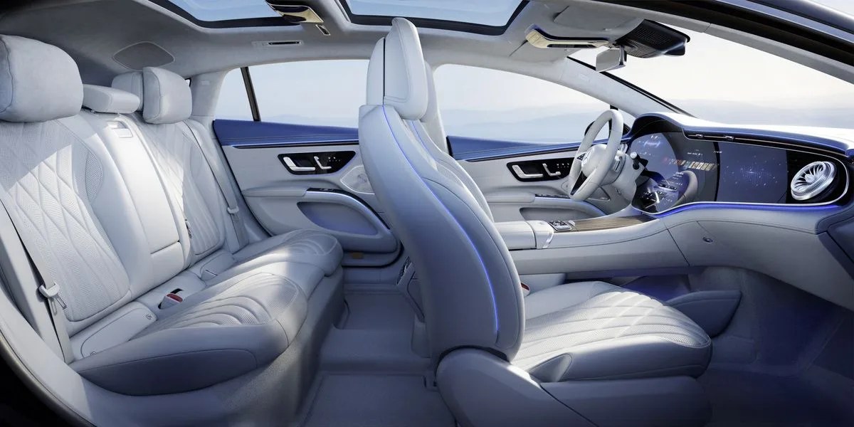 mercedes eqs interior