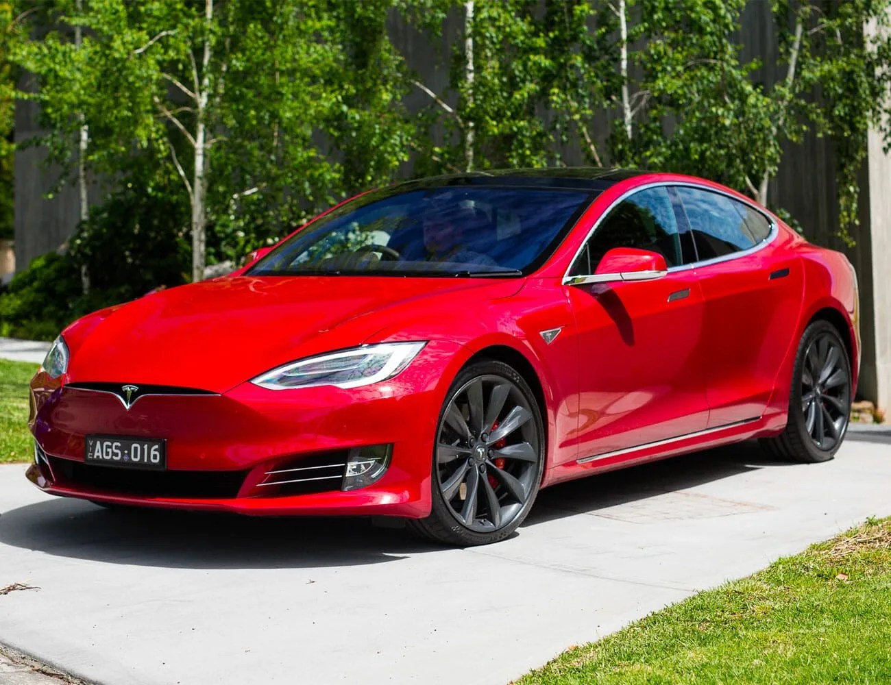 tesla model s