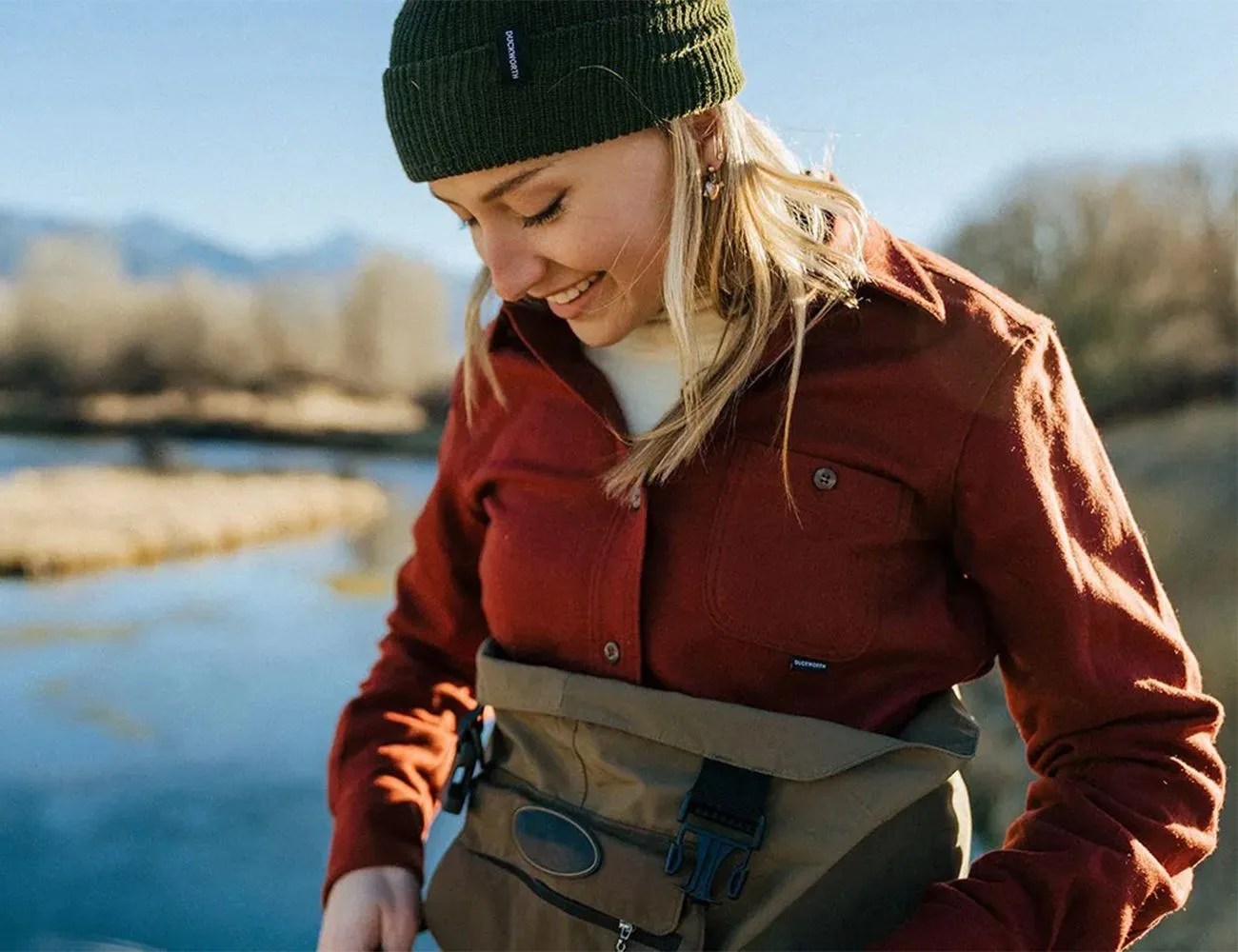 woman wearing duckworth