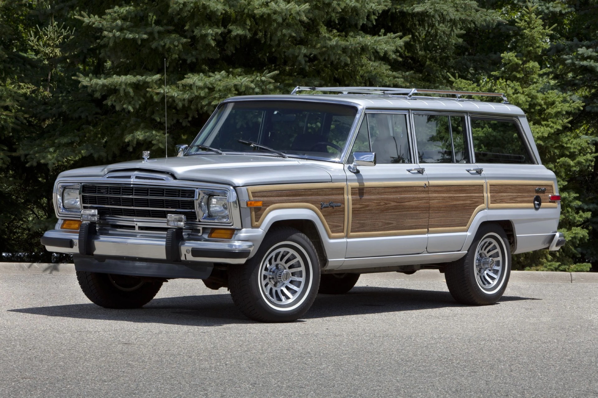jeep grand wagoneer