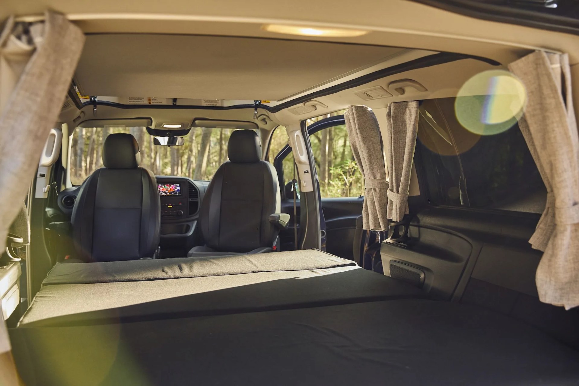 mercedes benz getaway camper van