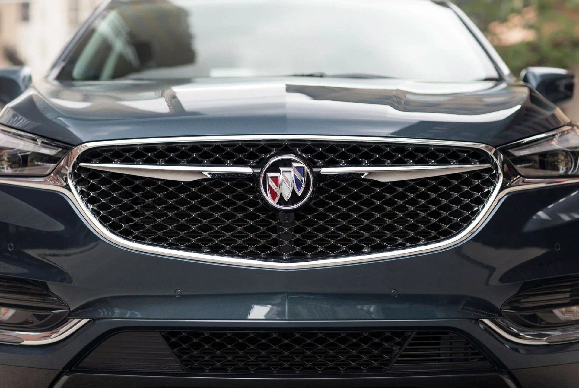 buick enclave avenir gear patrol 4