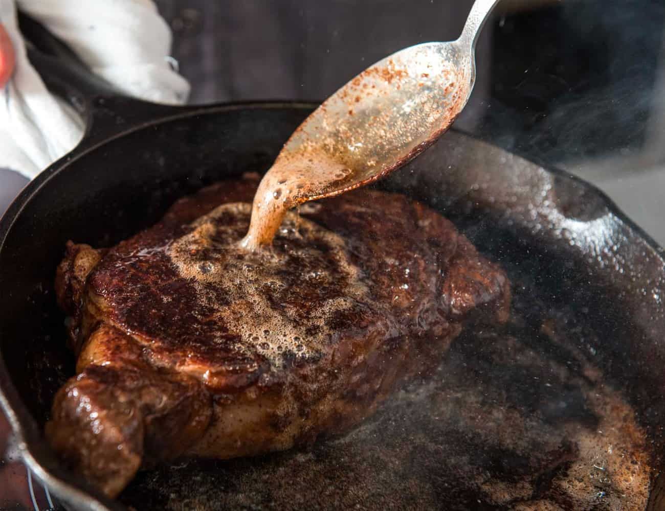 The-20-Best-Things-to-Cook-Cast-Iron-Skillet-Gear-Patrol-Steak