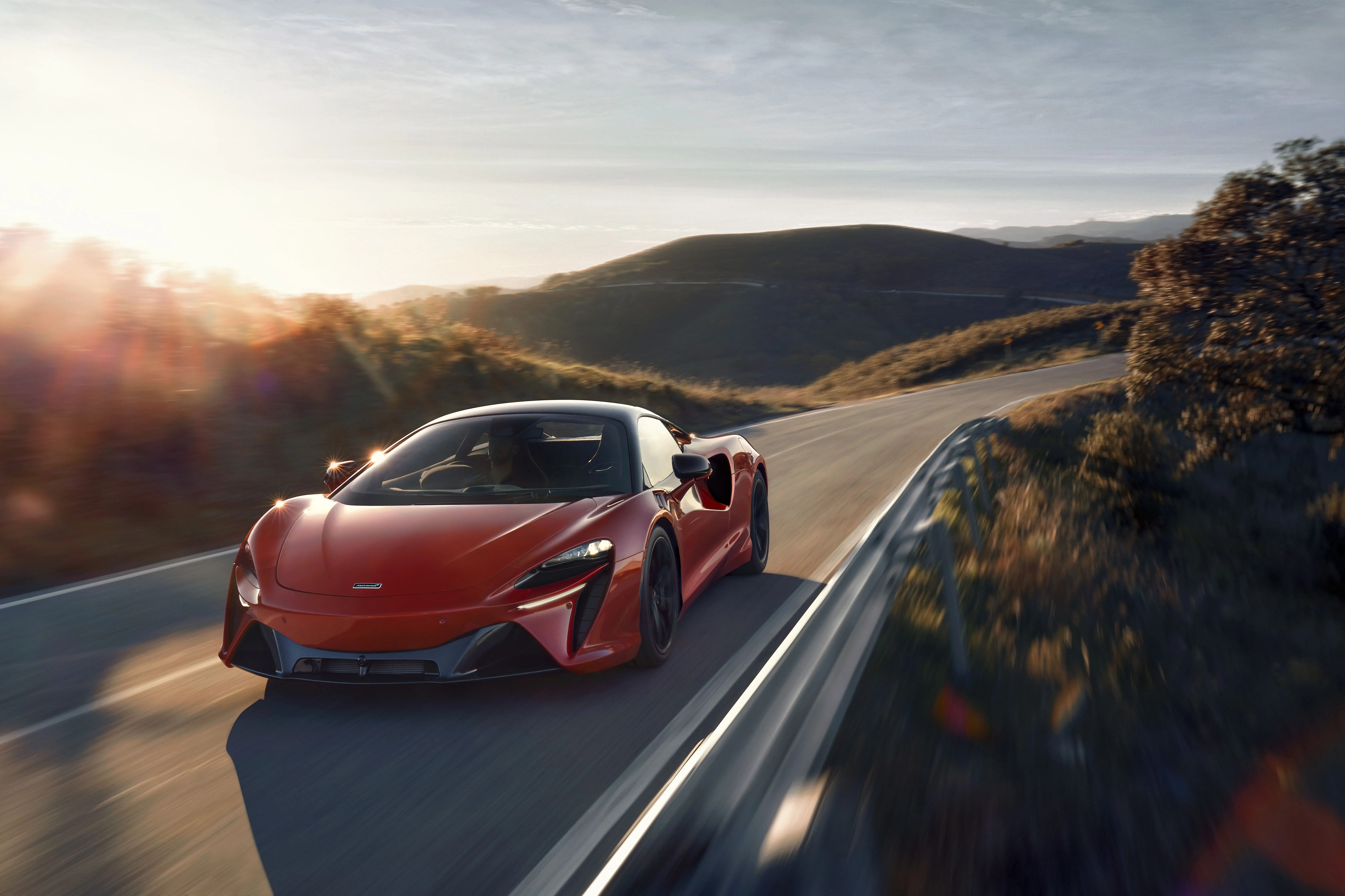 mclaren artura