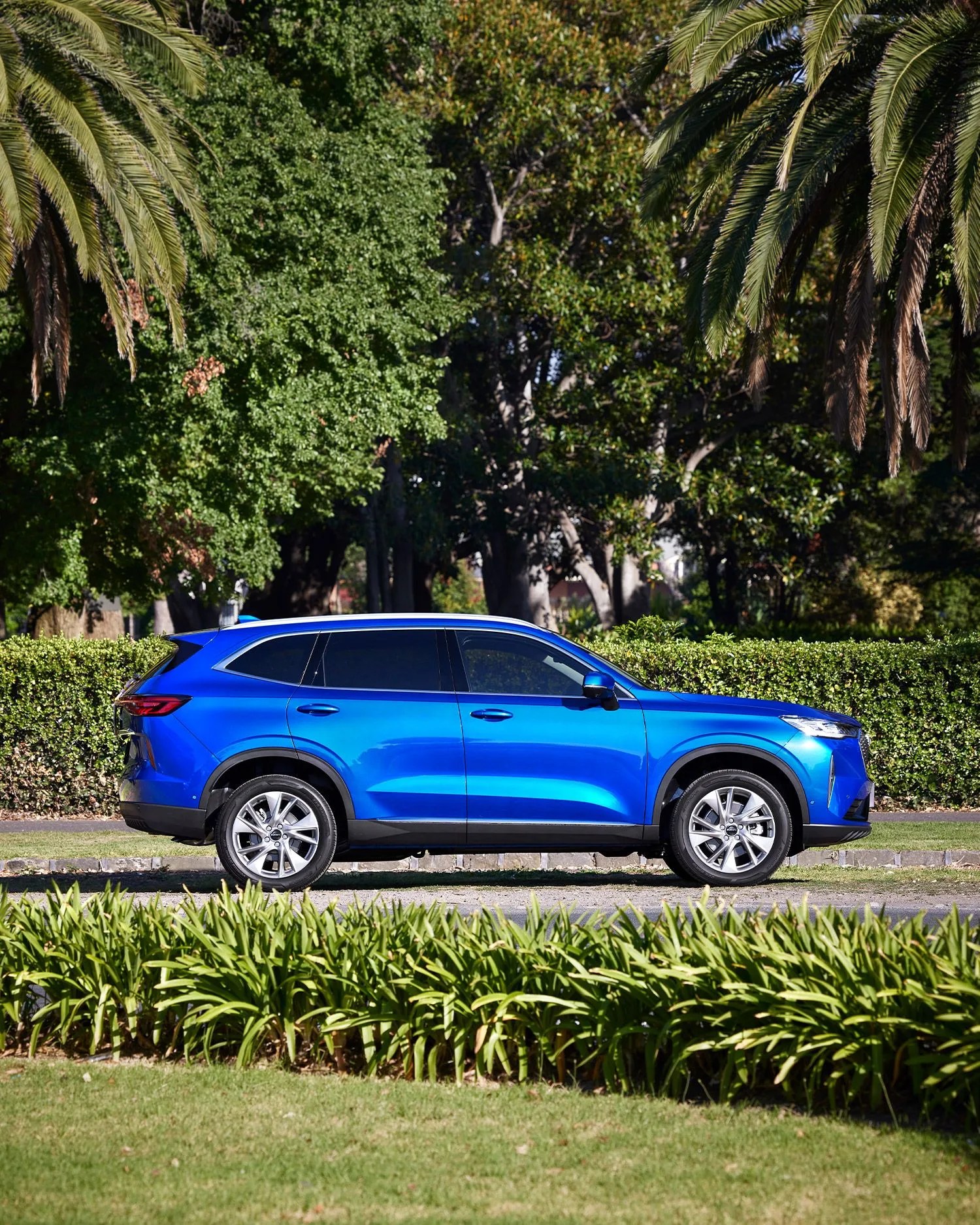 haval h6 side view