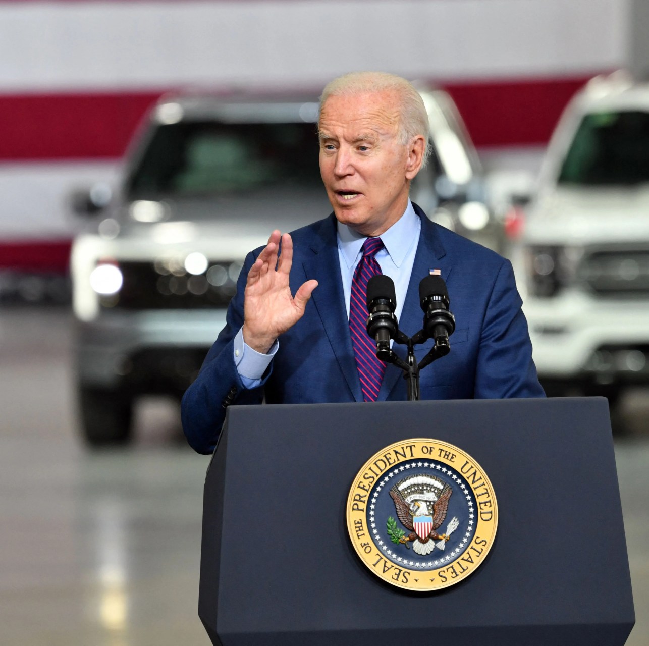 biden ford f 150 lightning