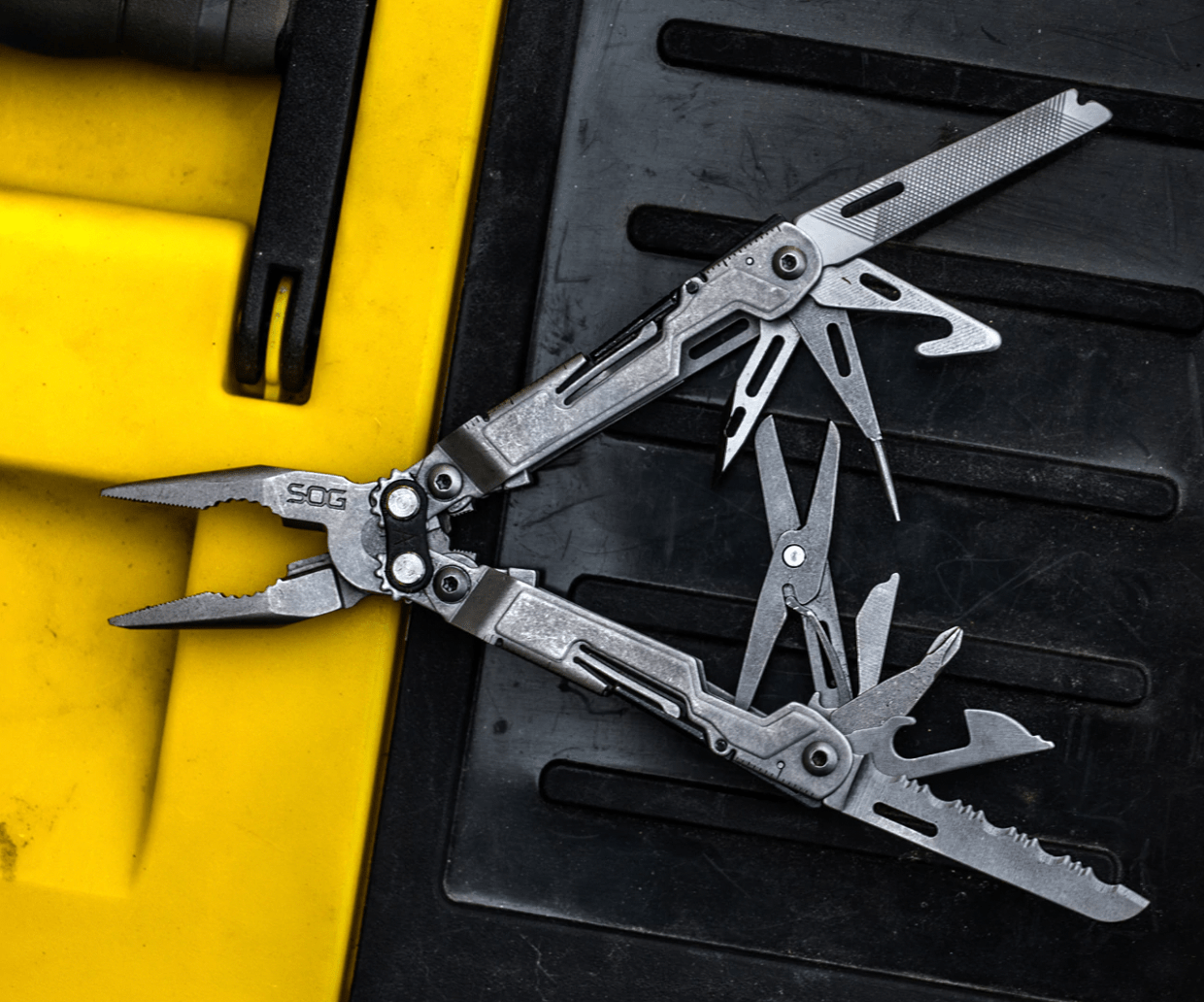 sog multi tool