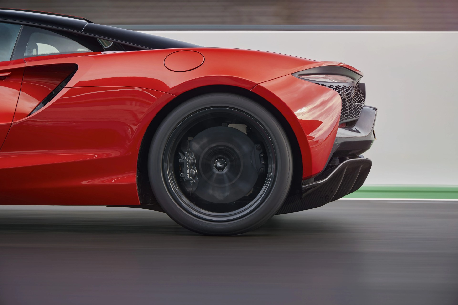 mclaren artura