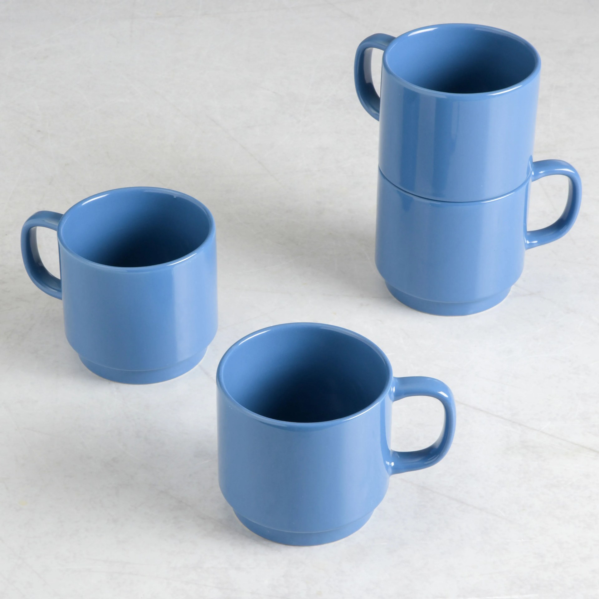 mugs