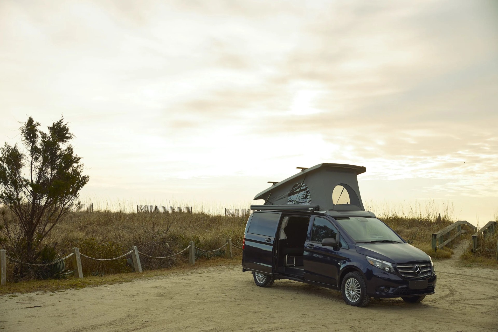 mercedes benz getaway camper van