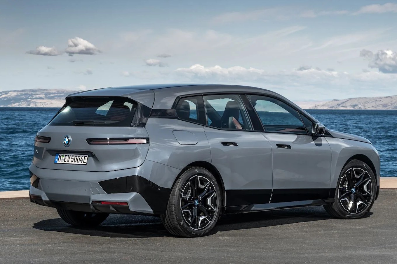 bmw i electric cars i4 ix