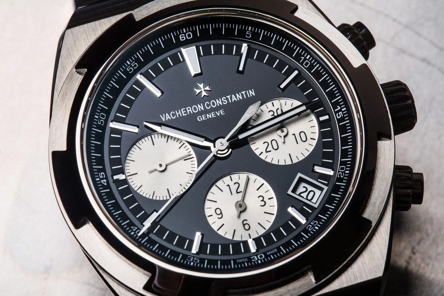chronograph descontructed