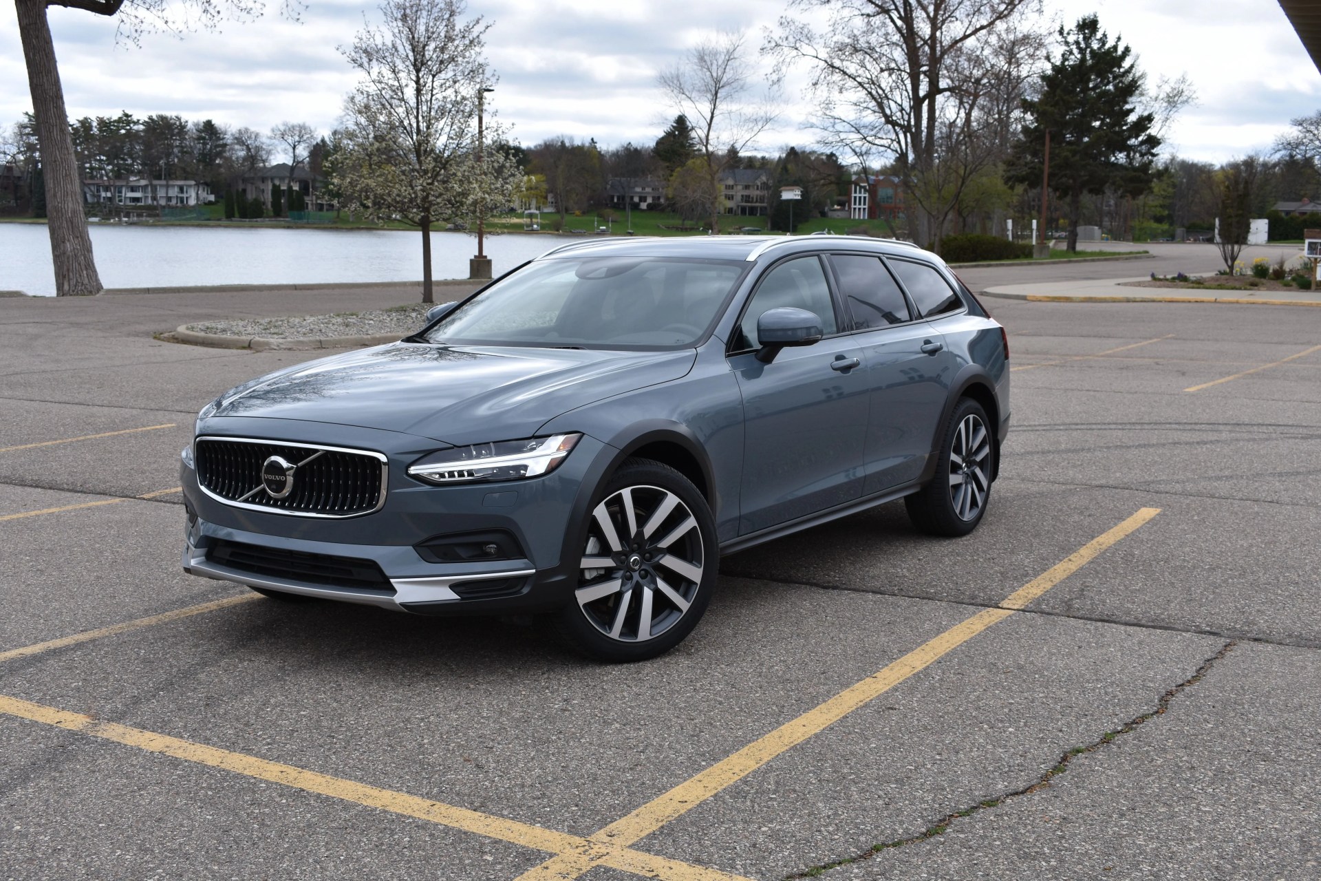 volvo v90 cross countru