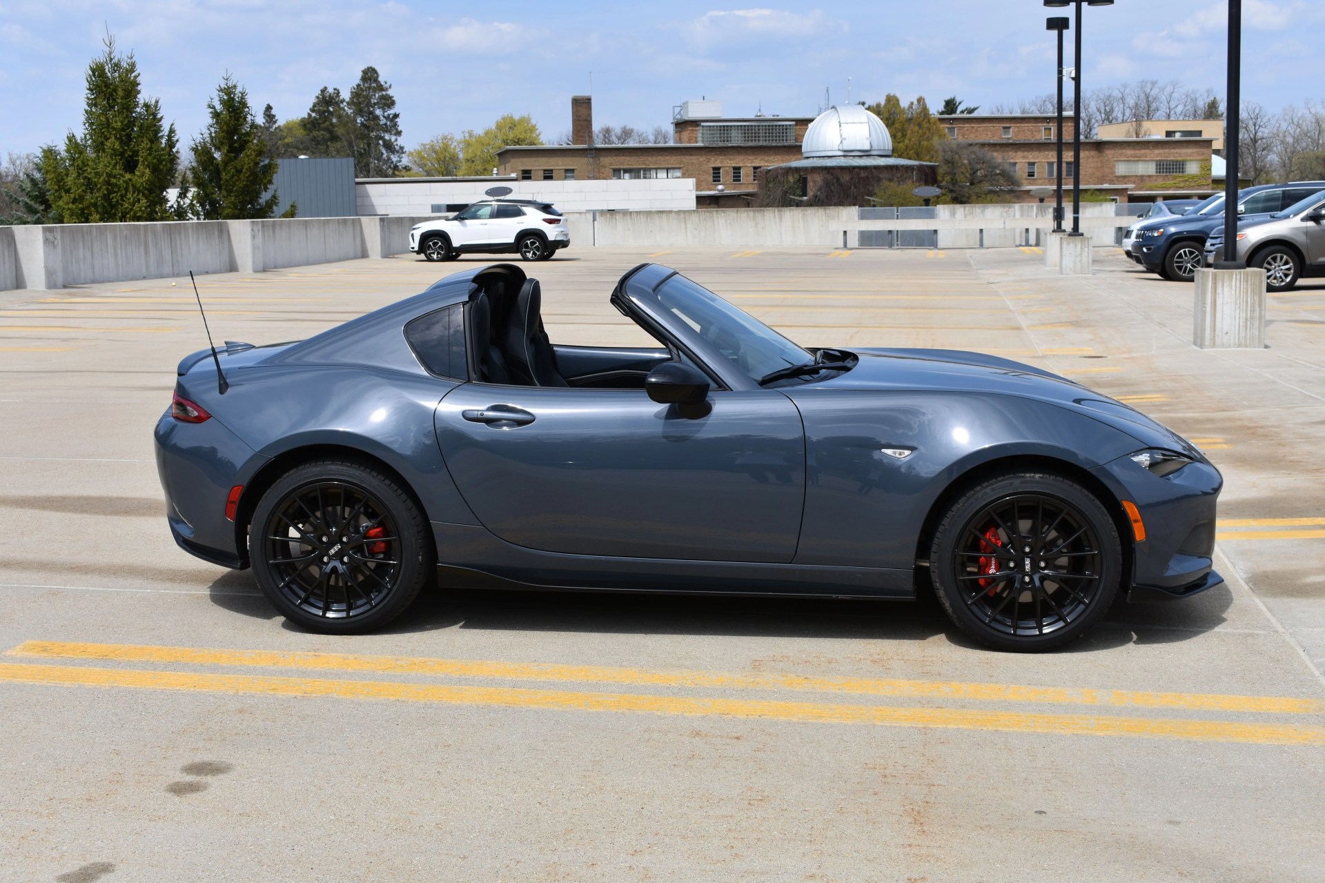 mazda mx 5 miata