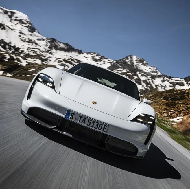 porsche taycan