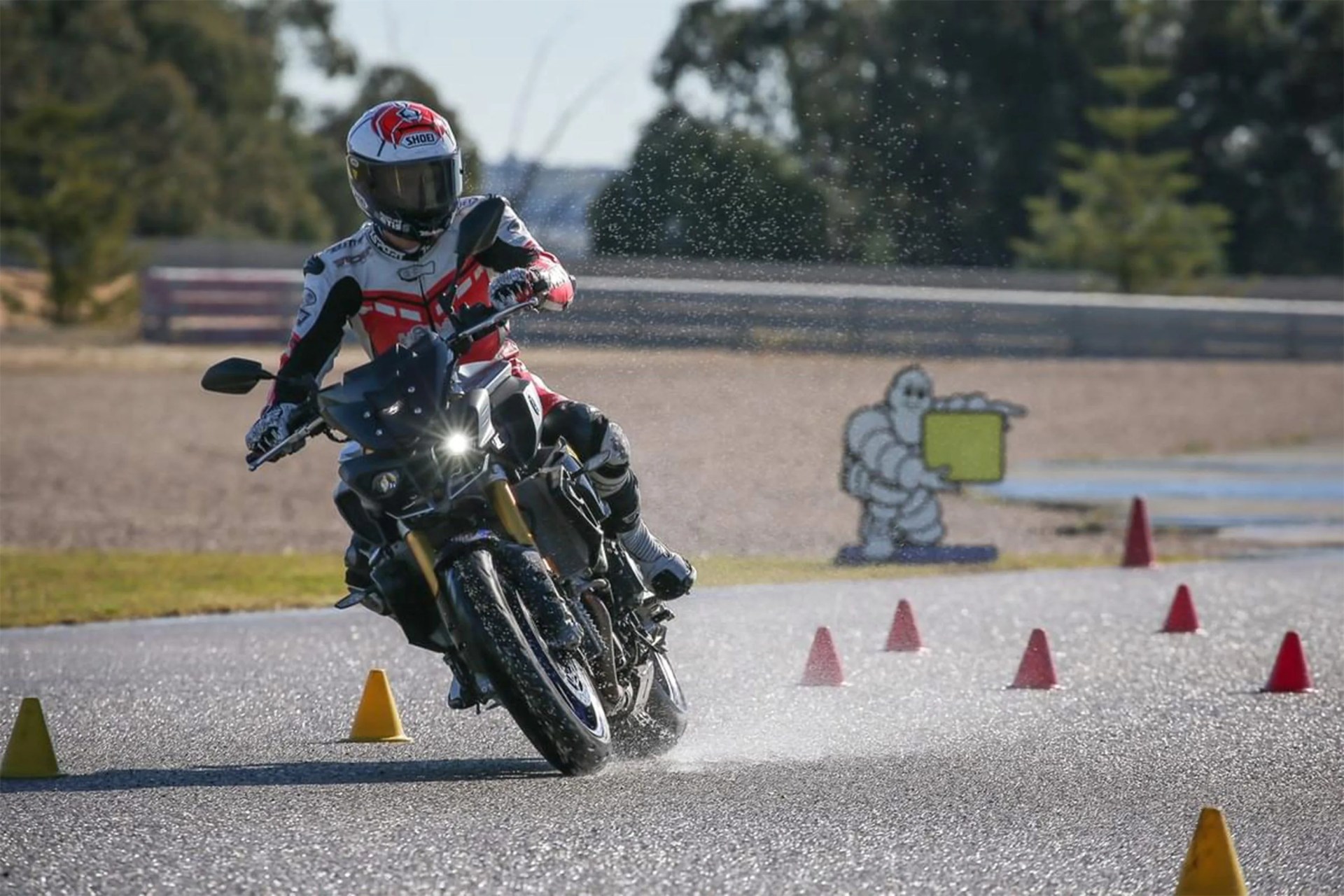 michelin road 5 motorcycle tire