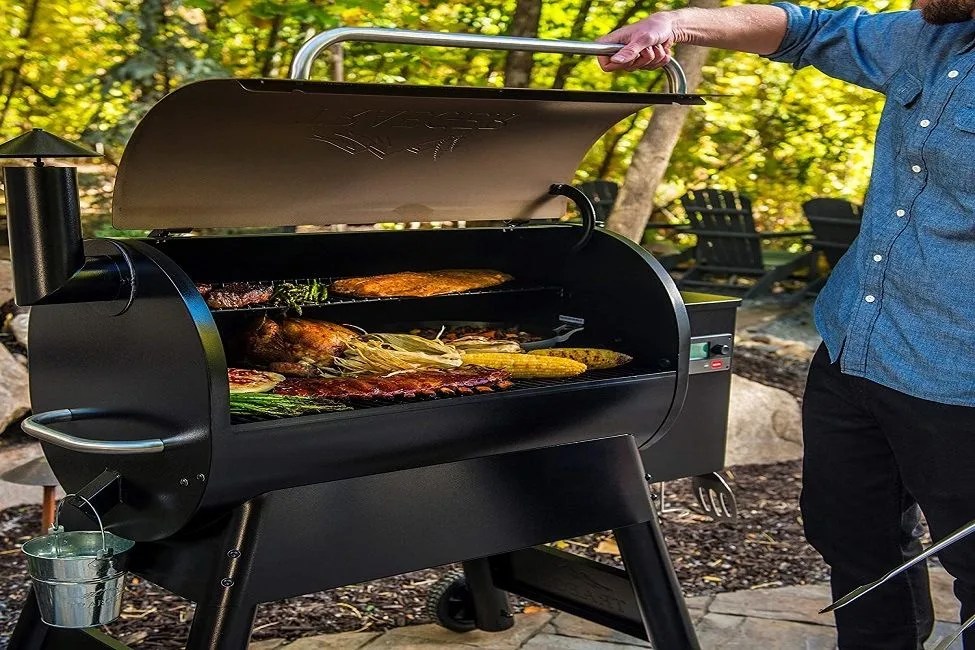 traeger pro 780 wood pellet grill