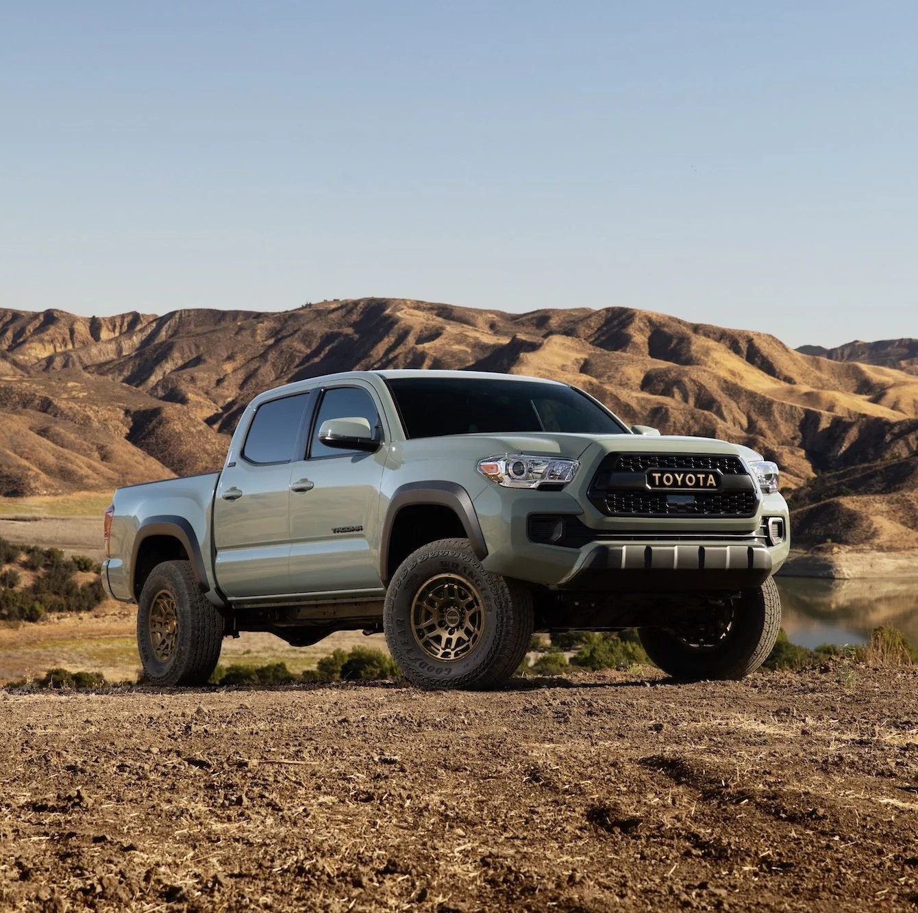 toyota tacoma best cars to buy 2021