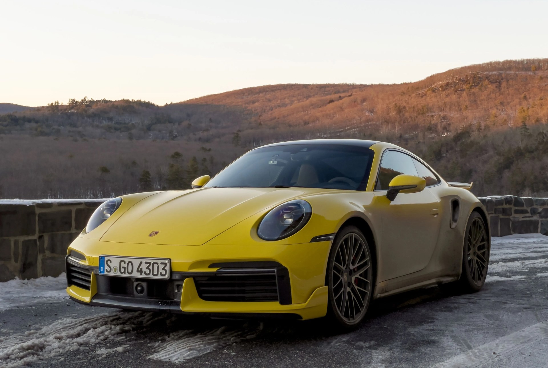 2021 porsche 911 turbo yellow