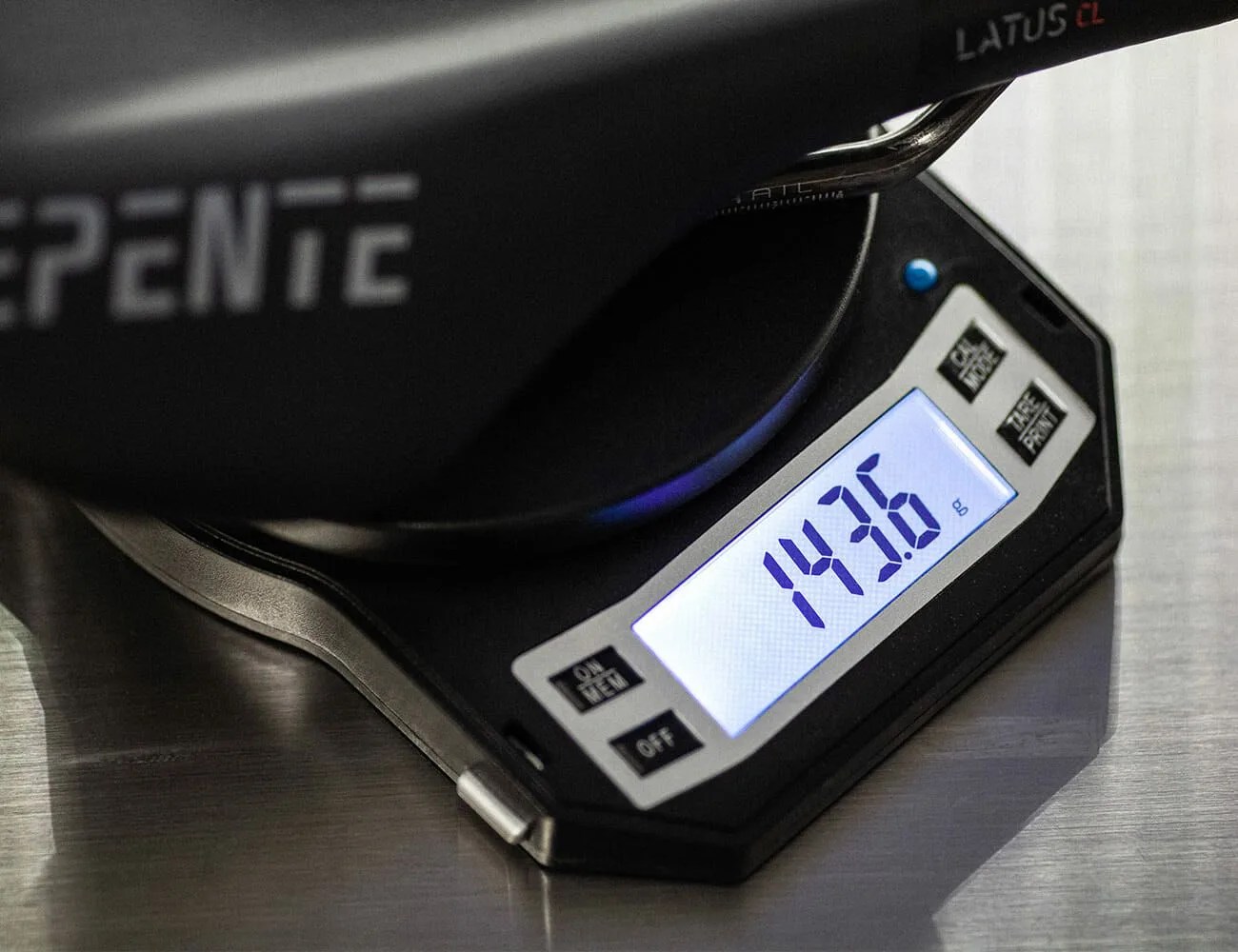 Repente-Latus-CL-Review-gear-patrol-ambiance-01