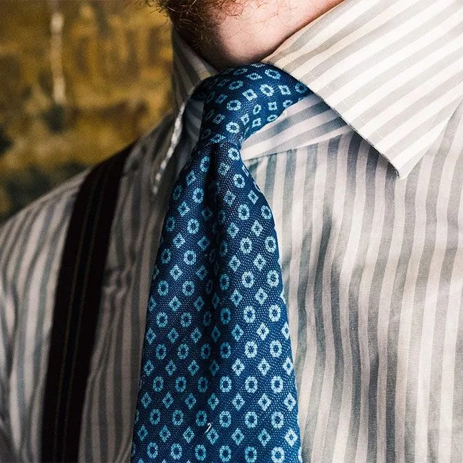 tie a tie