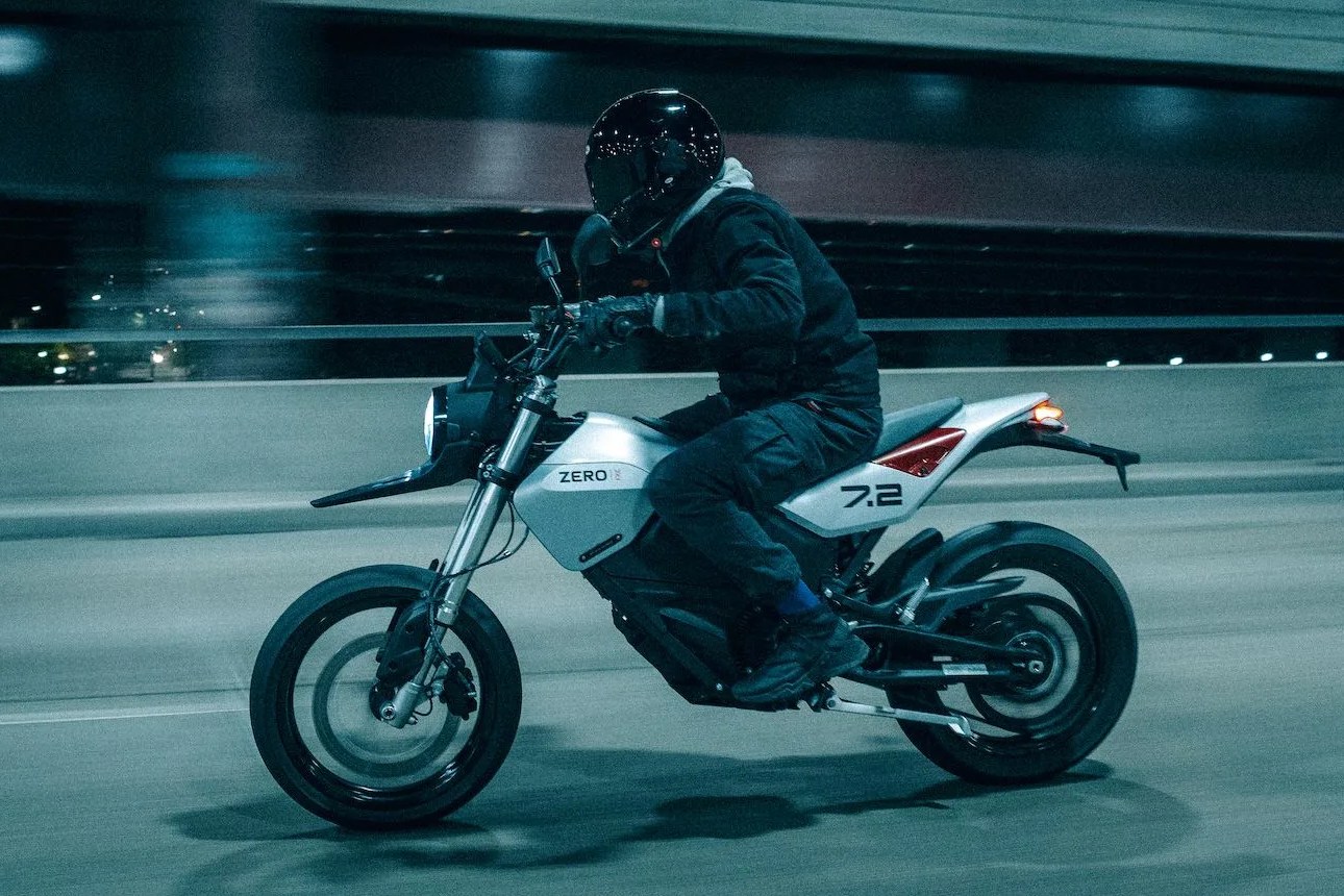 zero motorcycles fxe
