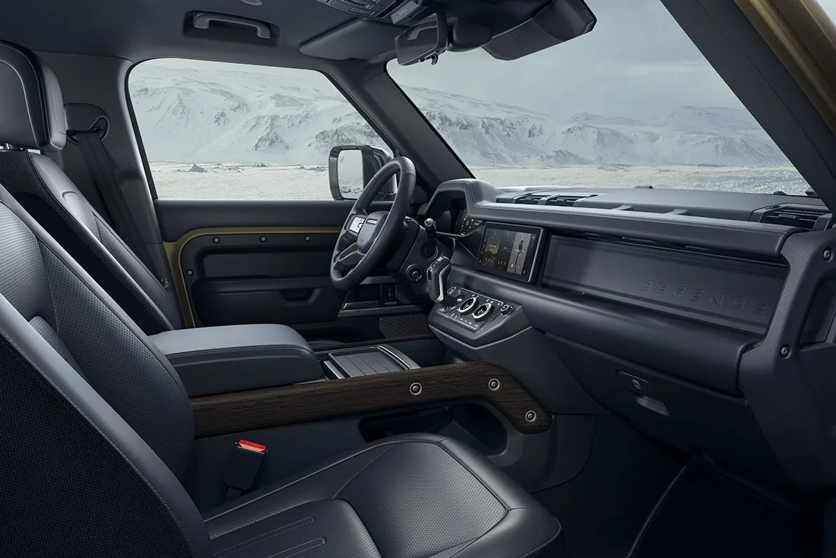 land rover defender 90 interior