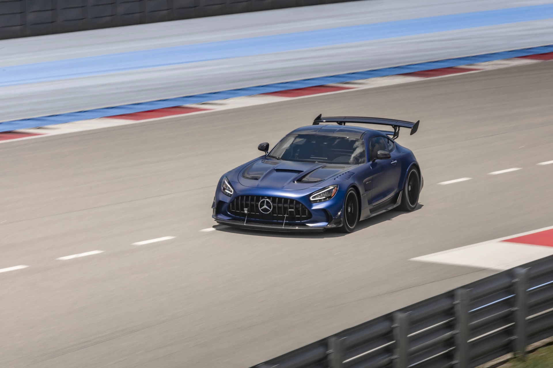 mercedes amg gt black series