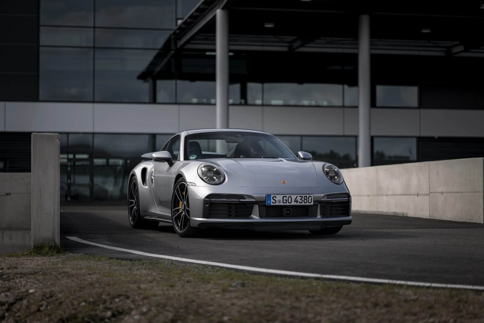 porsche 911 turbo s
