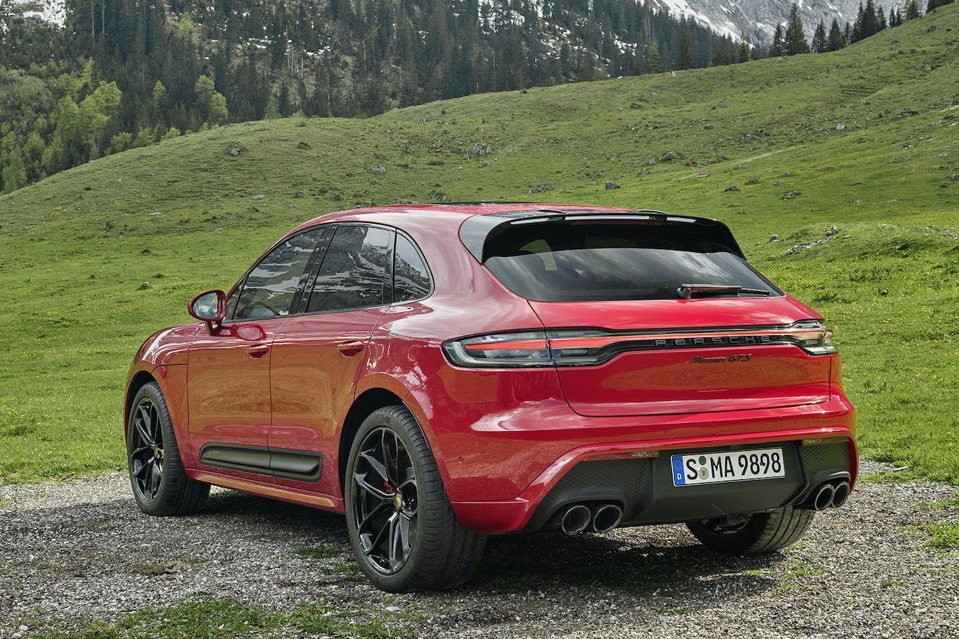 porsche macan 2022