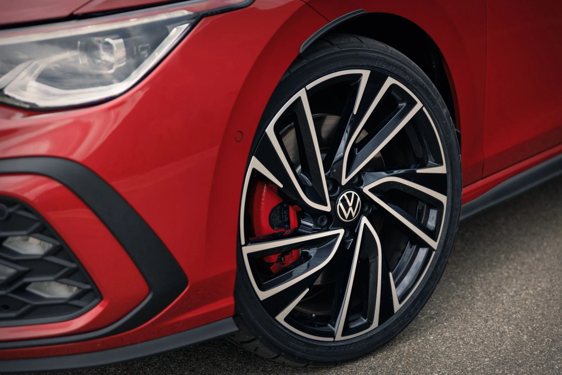 vw gti mk8 bacarella wheel detail
