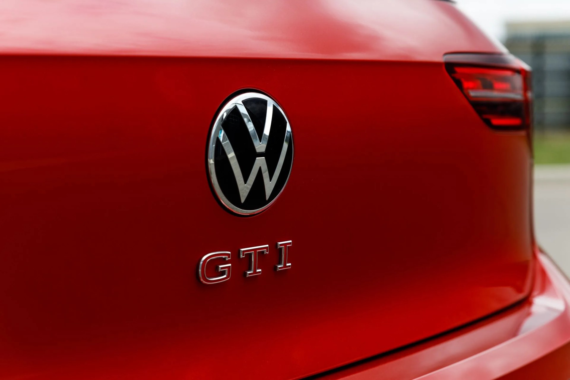 vw gti mk8 bacarella trunk