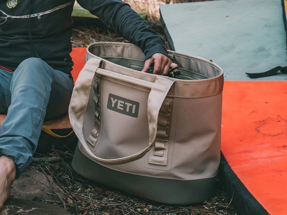 yeti tote bag