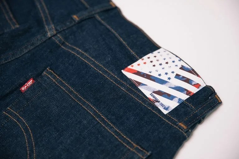 levis