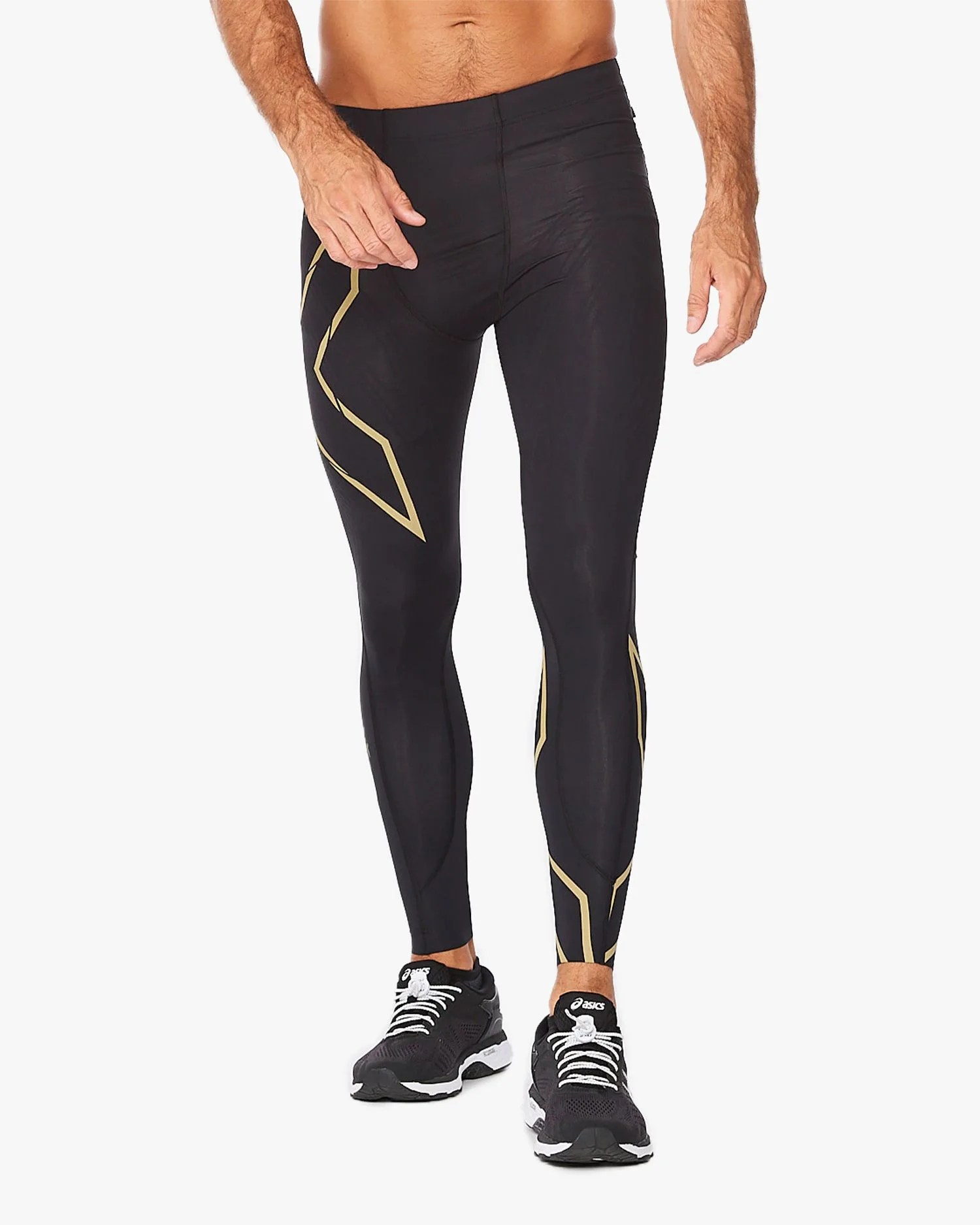 2xu black leggings front