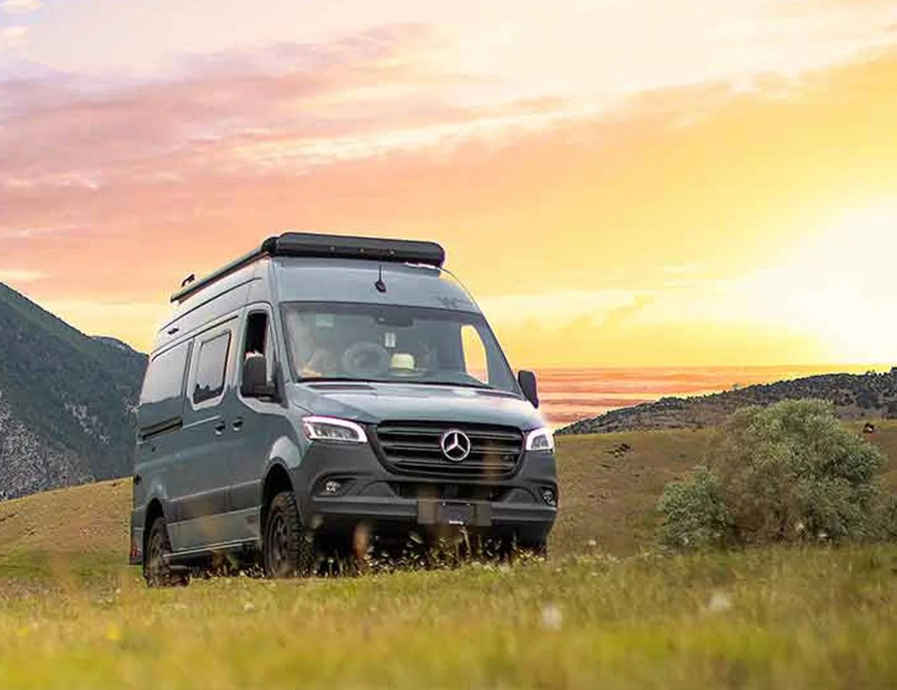 outdoorsy campervan